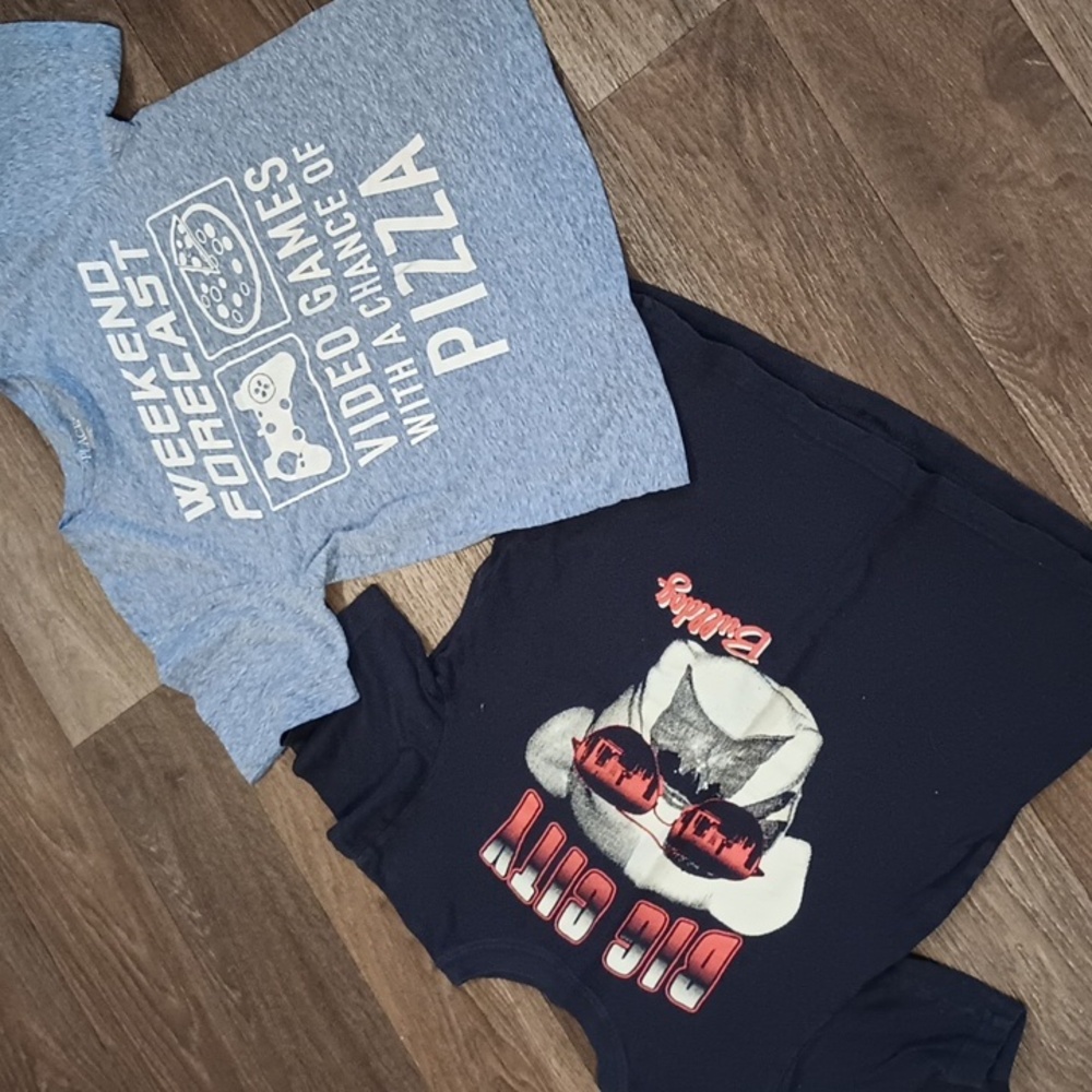 5/$20 2 Boys Place size M 7/8 t-shirts